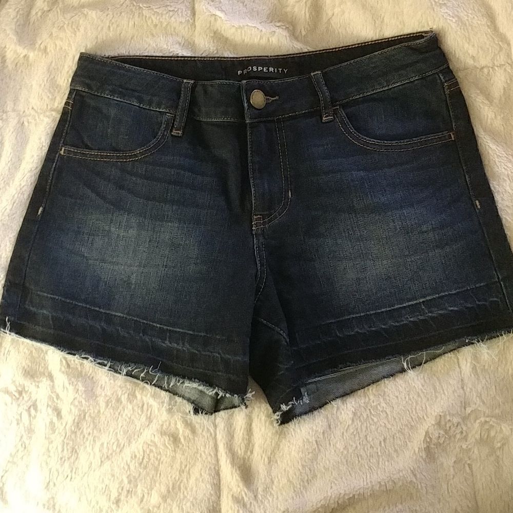 Prosperity Shorts 